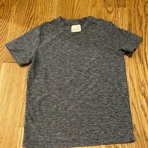 Hannah Anderson boys shirt Size 6-7.  120cm